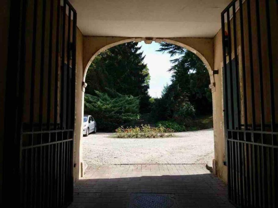 Logis Du Parc By Melrose Apartment Bayeux Exterior foto