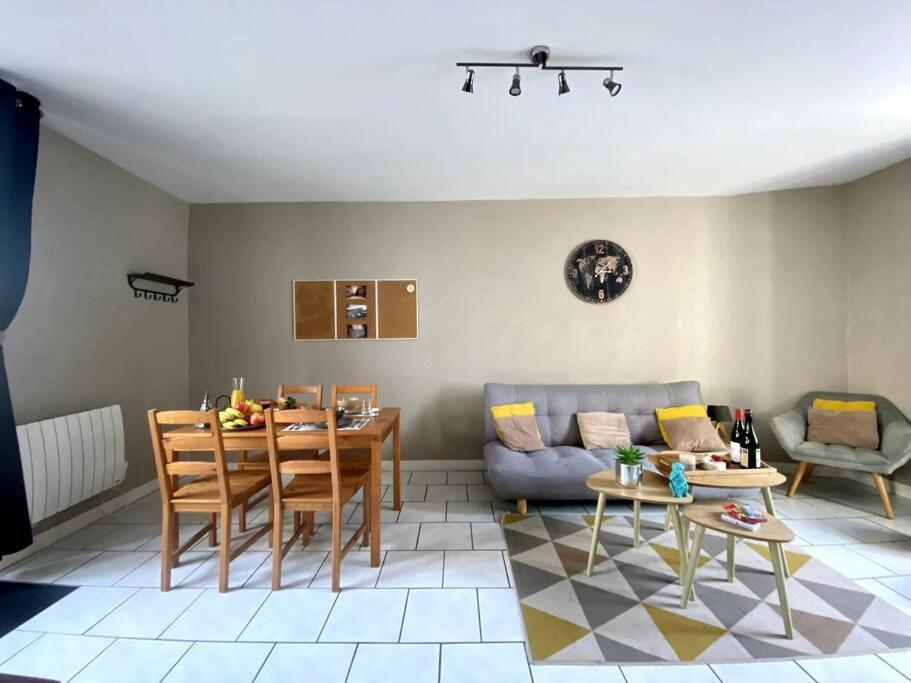 Logis Du Parc By Melrose Apartment Bayeux Exterior foto